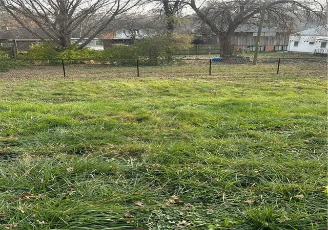 Photo 3 of Single family home for sale at 724 W 3rd St, Maryville, MO 64468 | MLS# 2588687 | Listing updated on 2026-02-07