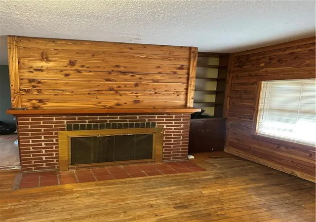 Photo 4 of Single family home for sale at 724 W 3Rd St, Maryville, MO 64468 | MLS# 2588687 | Listing updated on 2026-02-07