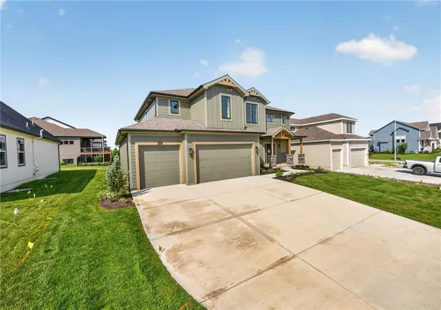 2nd image of 8007 Ne 77th St, Kansas City, MO 64158 | MLS# 2588894