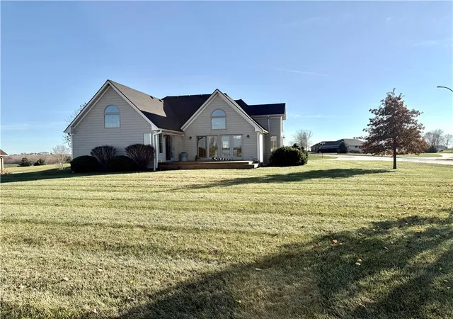 24th image of 25687 Magnolia Cir, Maryville, MO 64468 | MLS# 2588971