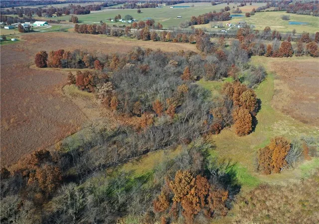 2nd image of Hwy Ff Hwy, Brookfield, MO 64628 | MLS# 2589279