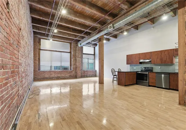 5th image of 306 W 7Th St, Kansas, MO 64105