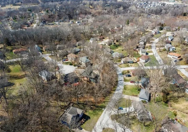 5th image of 58Th Ter, Kansas City, MO 64152 | MLS# 2591095