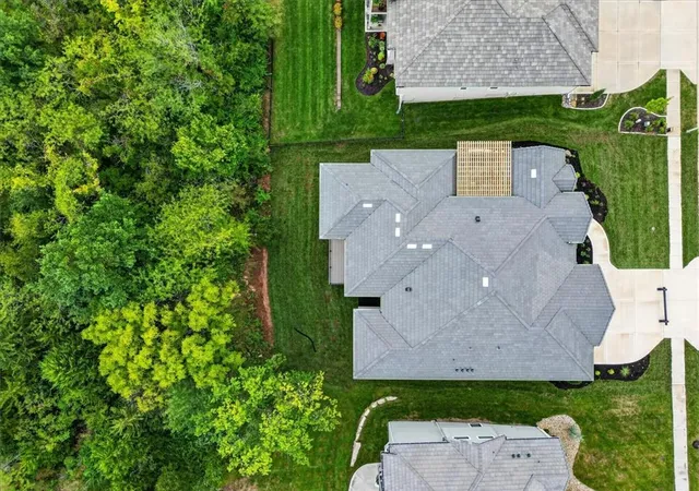 Photo 3 of Single family home for sale at 5807 N Lucerne Ave, Kansas City, MO 64151 | MLS# 2591112 | Listing updated on 2026-09-22
