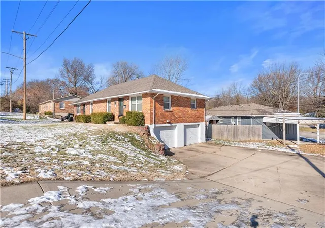 5th image of 13598 E 39Th & 13600 Ct, Independence, MO 64055 | MLS# 2591116