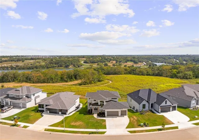 Photo 3 of Single family home for sale at 14187 S Houston St, Olathe, KS 66061 | MLS# 2591217 | Listing updated on 2026-09-15