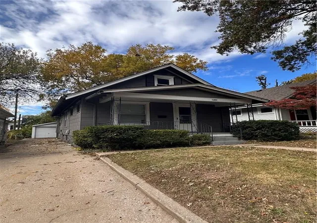 1st image of 4528 Fairmount Ave, Kansas City, MO 64111 | MLS# 2591276