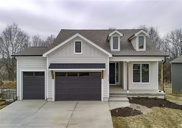 1st image of 17139 S Barstow St, Olathe, KS 66062 | MLS# 2591302