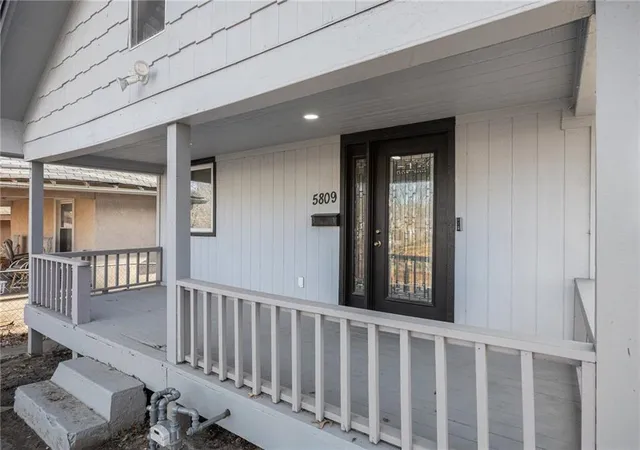 Homes for sale in Kansas City, MO | 5809 E 16Th Ter, Kansas City, MO 64126 | MLS# 2591312