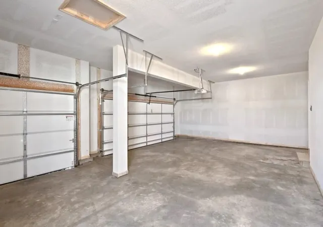 5th image of 12552 S Meadow View St, Olathe, KS 66061 | MLS# 2591367