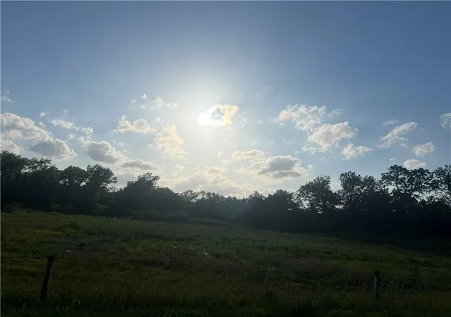 1st image of 14500 E Kentucky Rd, Independence, MO 64050 | MLS# 2591620