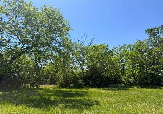 Photo 3 of Land for sale at 1040 Se Stanley Rd, Tecumseh, KS 66542 | MLS# 2591690 | Listing updated on 2026-07-31