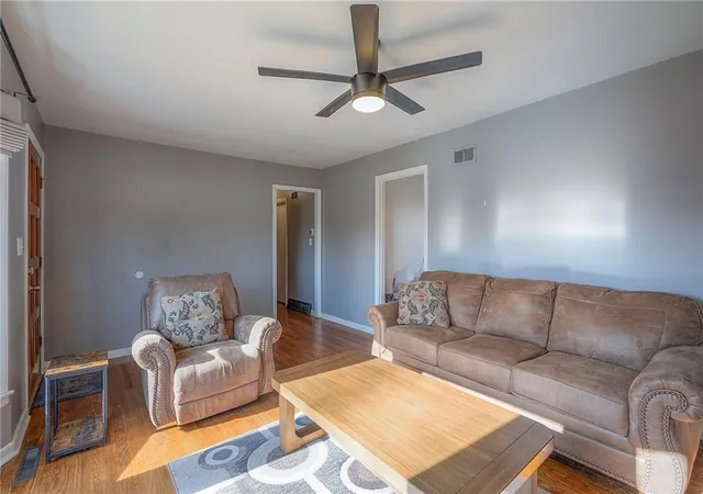 Photo 4 of Single family home for sale at 6104 E 136th Street, Grandview, MO 64030 | MLS# 2591708 | Listing updated on 2026-09-15