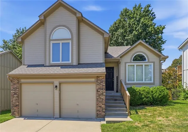 Photo 1 of Sale Pending at 12336 S Albervan St, Olathe, KS 66062 | MLS# 2591806 | Listing updated on 2026-08-23