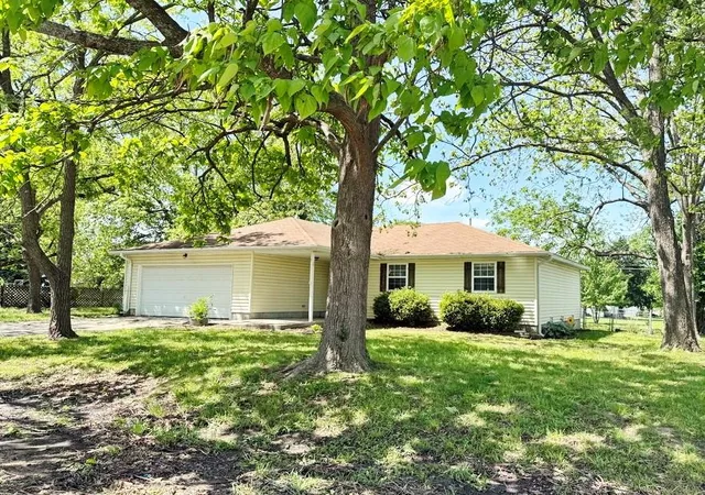 Homes for sale in El Dorado Springs, MO | 310 S Forest St, El Dorado Springs, MO 64744 | MLS# 2592505