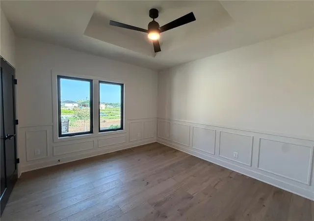 Photo 4 of Single family home for sale at 8910 Ginger St, Lenexa, KS 66227 | MLS# 2592746 | Listing updated on 2026-10-01
