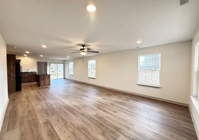 Homes for sale in El Dorado Springs, MO | 1803 S Elm St, El Dorado Springs, MO 64744 | MLS# 2594312