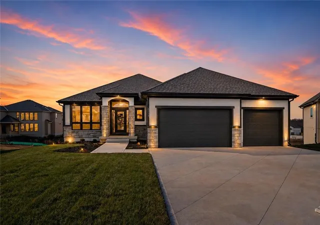 Single family home for sale at 2319 SW Serena Pl, Lees Summit, MO 64082 | MLS# 2594494
