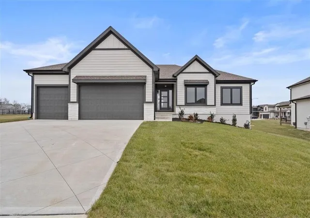 Single family home for sale at 2303 SW Serena Pl, Lees Summit, MO 64082 | MLS# 2594502