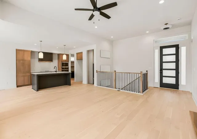 Photo 4 of Single family home for sale at 15637 W 165th Street, Olathe, KS 66062 | MLS# 2594713 | Listing updated on 2026-10-05