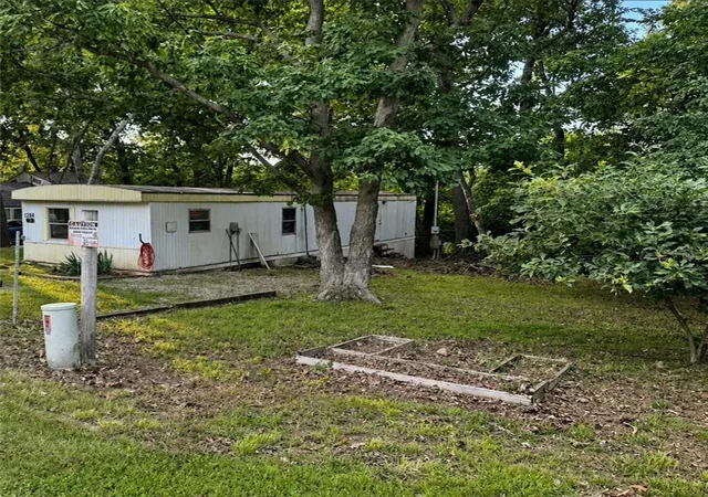 image of 97 Oak Crest Dr, Linn Valley, KS 66040 | MLS# 2594852