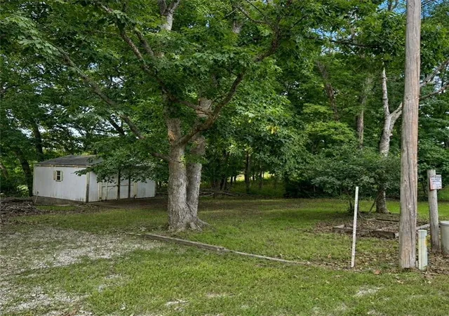 image of 97 Oak Crest Dr, Linn Valley, KS 66040 | MLS# 2594852