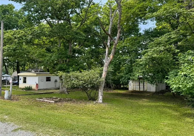 image of 97 Oak Crest Dr, Linn Valley, KS 66040 | MLS# 2594852