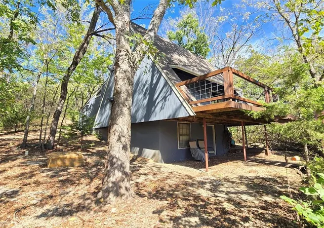 Photo 4 of Single family home for sale at 393 W Sugar Lake Dr, Mound City, KS 66056 | MLS# 2595027 | Listing updated on 2026-10-13