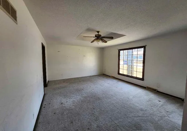Homes for sale in Stilwell, KS | 18995 Lowell Ave, Stilwell, KS 66085 | MLS# 2595169