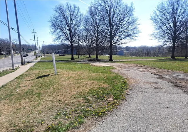 Photo 2 of Land for sale at 7205 Longview Rd, Kansas City, MO 64134 | MLS# 2595318 | Listing updated on 2026-03-30