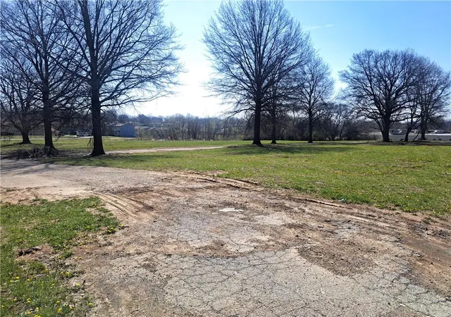 Photo 3 of Land for sale at 7205 Longview Rd, Kansas City, MO 64134 | MLS# 2595318 | Listing updated on 2026-03-30