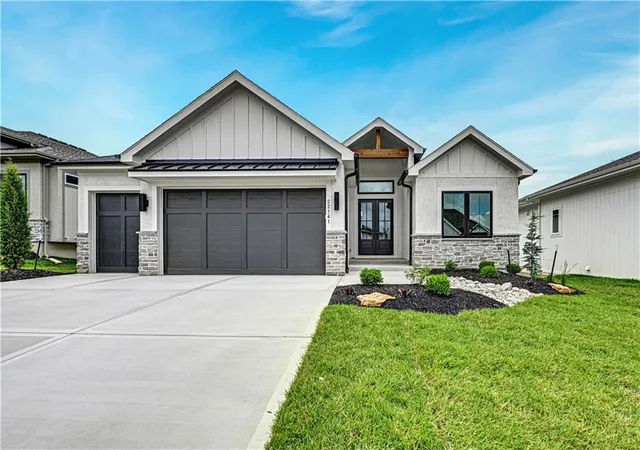 Photo 1 of Sale Pending at 22141 W 94th Terrace, Lenexa, KS 66220 | MLS# 2595744 | Listing updated on 2026-08-25