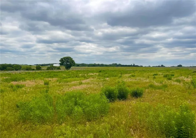 3rd image of 2490 Se 77Th St, Berryton, KS 66409 | MLS# 2595930