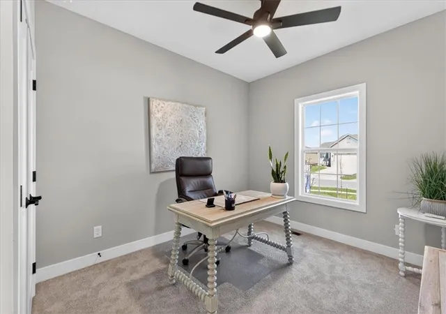 4th image of 24985 W 94Th Pl, Lenexa, KS 66227 | MLS# 2595975
