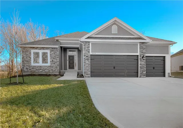 Photo 1 of Sale Pending at 9439 N Belton Ave, Kansas City, MO 64154 | MLS# 2595987 | Listing updated on 2026-09-28