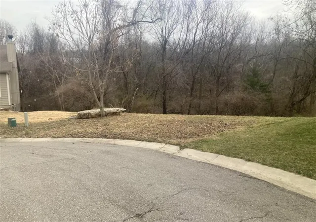 3rd image of 4205 S Shrank Ct, Independence, MO 64055 | MLS# 2596296
