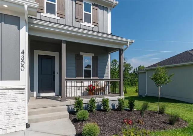 Photo 3 of Single family home for sale at 4300 Se Adams Dr, Blue Springs, MO 64014 | MLS# 2596375 | Listing updated on 2026-07-16