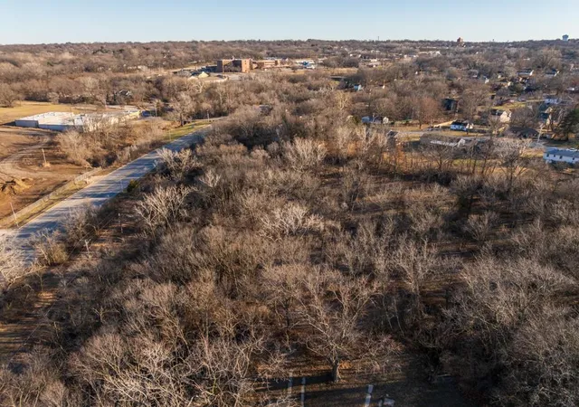 5th image of 5046 Raytown Rd, Kansas City, MO 64133 | MLS# 2596531