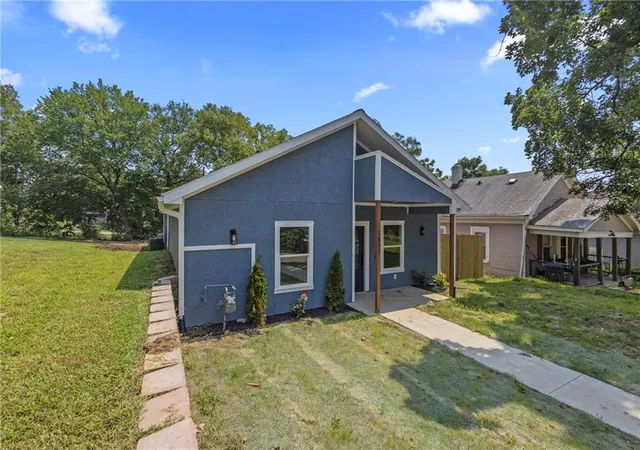 5th image of 1831 N 14Th St, Kansas City, KS 66104 | MLS# 2596801
