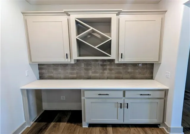 Photo 4 of Single family home for sale at 5214 NE 90 Terrace, Kansas City, MO 64156 | MLS# 2597280 | Listing updated on 2026-08-07