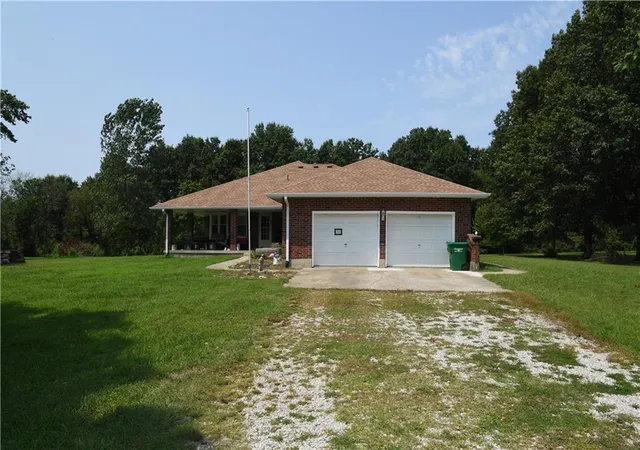 4th image of 11503 State Route 2 Hwy, Freeman, MO 64746 | MLS# 2597312