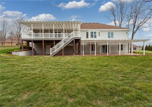 4th image of 4203 Se Willow Ridge Ct, Blue Springs, MO 64014 | MLS# 2597333