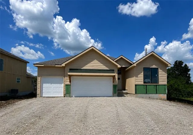 Homes for sale in Spring Hill, KS | 19326 Skyview Ln, Spring Hill, KS 66083 | MLS# 2597350