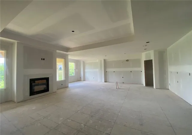 3rd image of 19326 Skyview Ln, Spring Hill, KS 66083 | MLS# 2597350