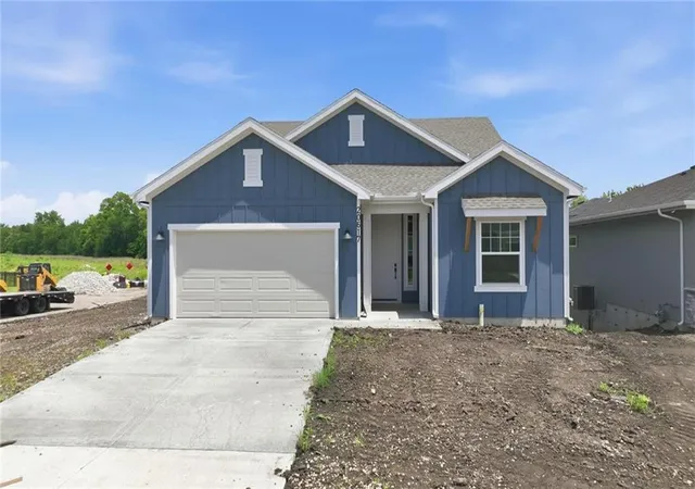 Homes for sale in Spring Hill, KS | 20617 Skyview Ln, Spring Hill, KS 66083 | MLS# 2597629