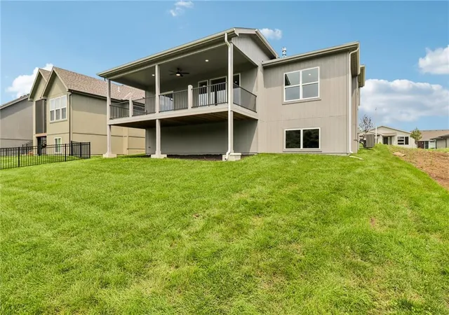 Photo 4 of House for sale at 16980 S Bradley Dr, Olathe, KS 66062 | MLS# 2597657 | Listing updated on 2026-10-20