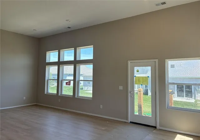 Homes for sale in Louisburg, KS | 1312 S 4Th St E, Louisburg, KS 66053 | MLS# 2597711