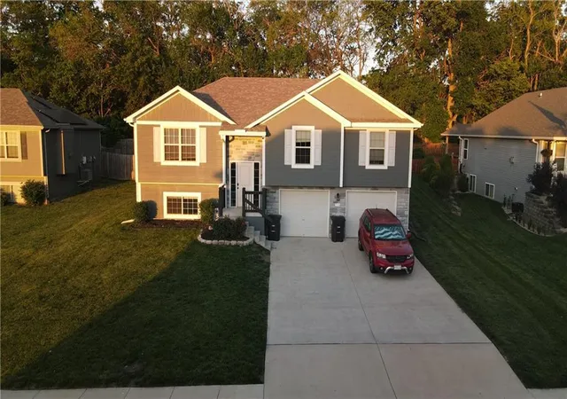 Homes for sale in Belton, MO | 709 Hollis Ave, Belton, MO 64012 | MLS# 2597737