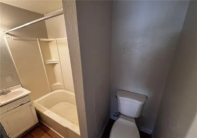 7th image of 820 Tauromee St, Kansas City, KS 66101 | MLS# 2597929