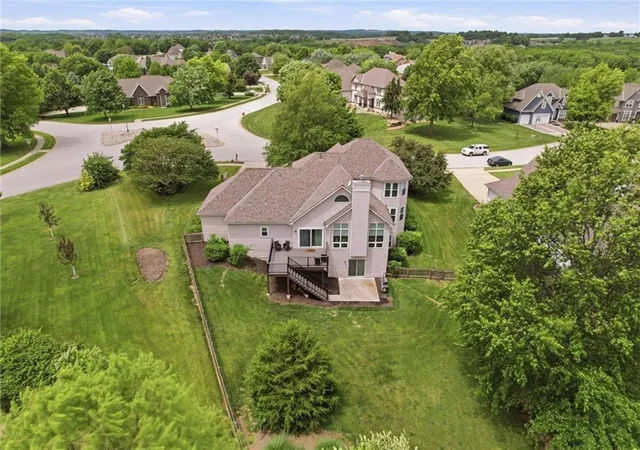 3rd image of 13025 Woodridge St, Platte City, MO 64079 | MLS# 2598129